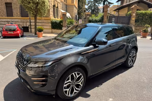 Range Rover evoque r-dynamic