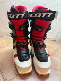 scarpone da sci alpinismo Scott Cosmos