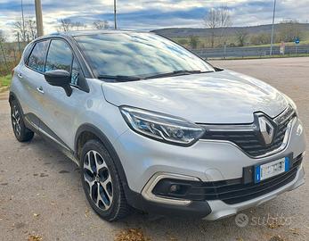 Automobile Renault Captur  Sport Edition 2