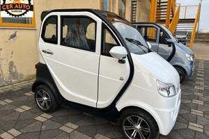 DELTA2 scooter cabinato per anziani/disabili minic