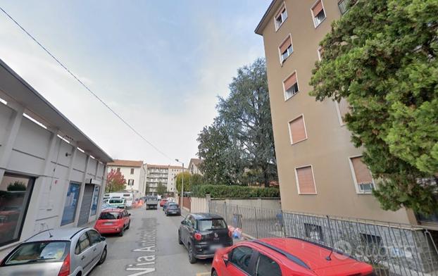 Stanza singola a due passi dal centro di Monza