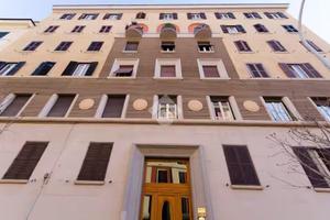 3 LOCALI A ROMA