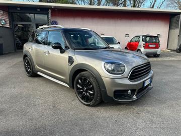 Mini Cooper Countryman 1.5 Hype Service Bmw '18 Pe