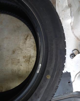 gomme pneumatici 4 stagioni 