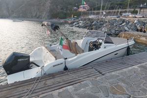 Quicksilver Activ 675 Sundeck (2020)