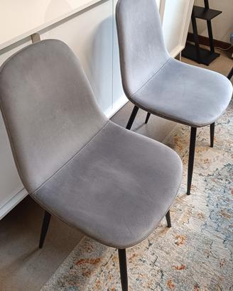 N. 2 sedie in velluto grigio – gambe in ferro nero