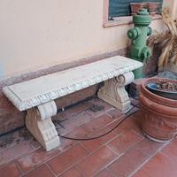Panca decorativa da esterno in gesso
