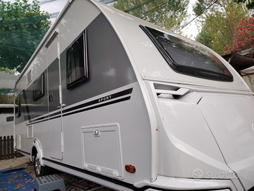 Capriccio di lusso Roulotte 580 sport knaus 2025