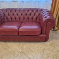 Divano chesterfield 
