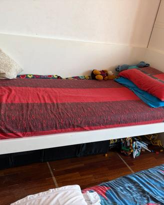 Letti FLAXA IKEA con doghe