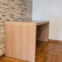 Scrivania Moderna con Vano Passacavi