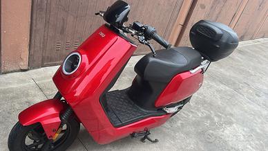 Niu Nqi Sport 6035 extended