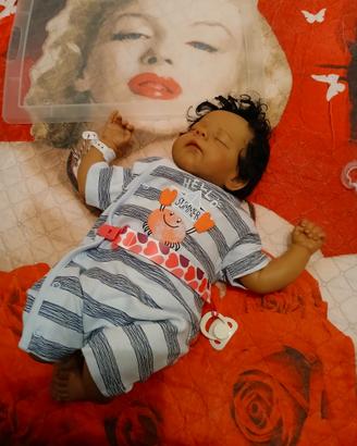Bambola Simil Reborn 
