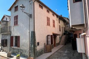 Casa semi indipendente