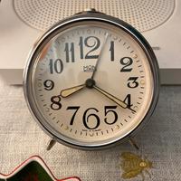 Sveglia NOS marca MOM “made in  hungary”