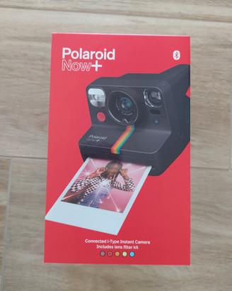 Macchina fotografica "Polaroid Now+"