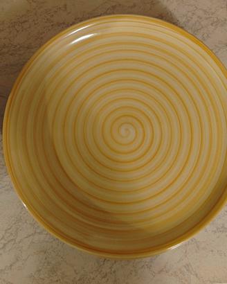 Piatti grandi nuovi in ceramica 