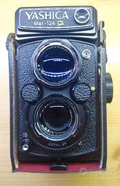 YASHICA MAT 124