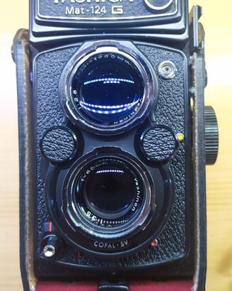 YASHICA MAT 124