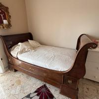 Letto a barca antico ‘800 in mogano e materasso