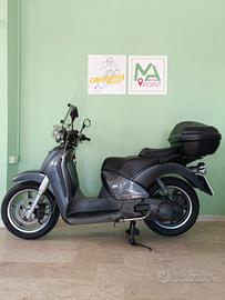 Aprilia Scarabeo 250