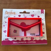 Taglia pasta san valentino