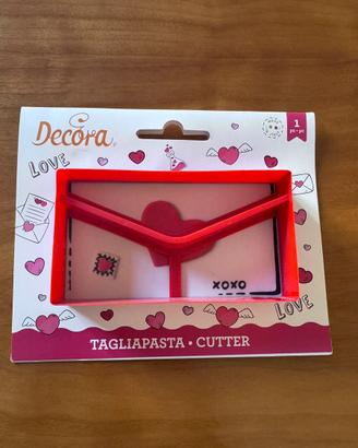 Taglia pasta san valentino