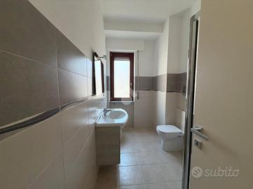 Quadrilocale con tre camere da letto e due bagni
