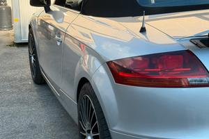 Audi tt cabriolet