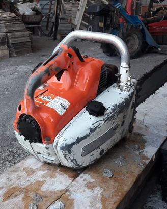 Motosega Stihl 08S unico proprietario