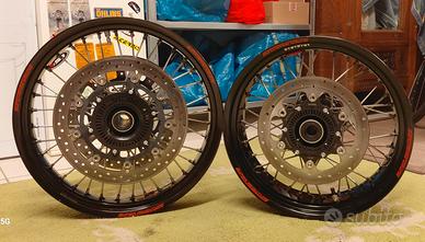 CERCHI A RAGGI KTM 1190 1290 1390