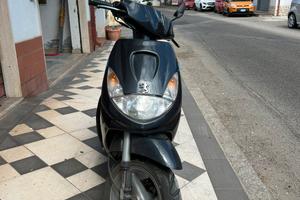 Peugeot Vivacity 50cc