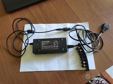 Caricatore universale per laptop