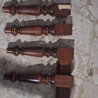 piedini antichi in legno per mobilo
