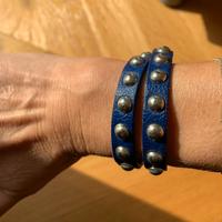 Bracciale pelle e borchie nuovo