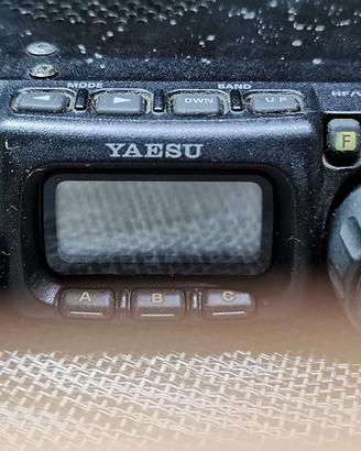 Yaesu FT817-ND più accessori