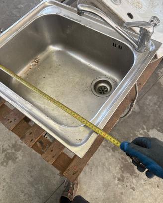 Lavello cucina acciaio inox 60x50 con rubinetto