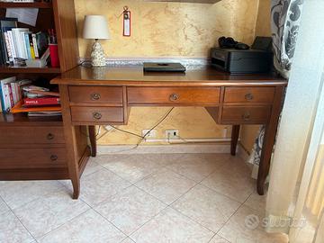 Scrivania Scrittoio in Legno Stile Classico