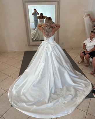 Abito da sposa in Mikado