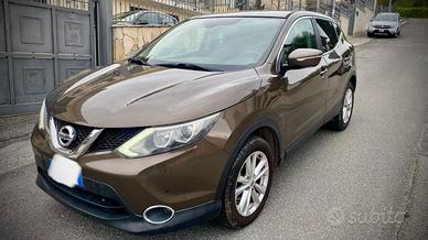 Nissan Qashqai 1.5 dCi DPF Acenta