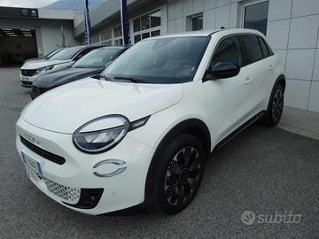 Fiat 600 Hybrid 100 CV DCT MHEV La Prima