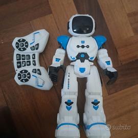 Robot giocattolo