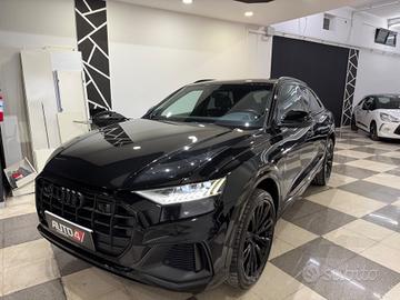 Audi Q8 45 TDI quattro S Line Full optional