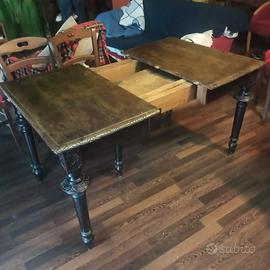 Segretarie mobile scendiletto e tavolo arte povera