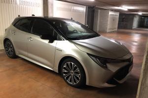 Toyota corolla 2.0 Hybrid