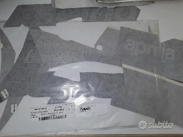 Adesivi aprilia rs 125 99-05 cod. ap8177068
