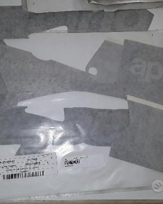 Adesivi aprilia rs 125 99-05 cod. ap8177068