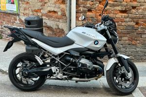Bmw r1200r dark white