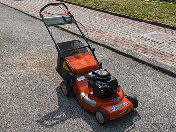 Tagliaerba Husqvarna Royal 153S