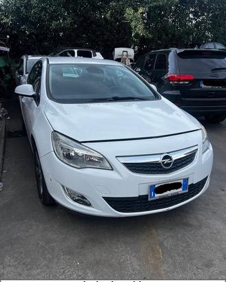 Ricambi opel astra j